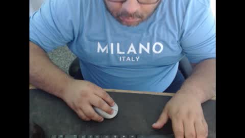 rob online show from 11-04-25, 03:11