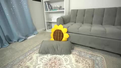 Snapshot of lady_bpd chatting on 05-18-26, 02:51 Anna online show from 05-18-26, 02:51
