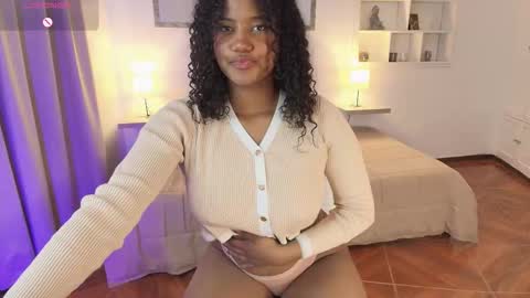 Karla - Instagram   lady karla1 online show from 12-02-25, 01:50