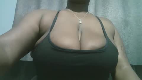 lady_dearra online show from 09-12-25, 02:00