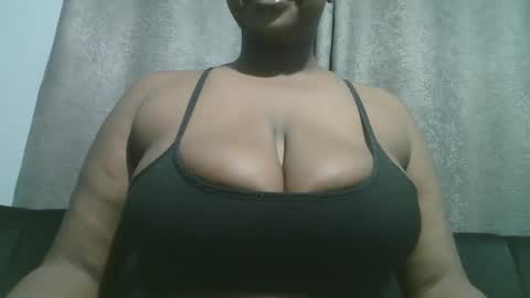 lady_dearra online show from 11-24-25, 01:27