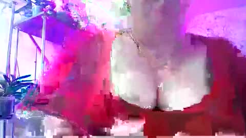 Snapshot of lady_gloria chatting on 11-22-25, 06:56 Lady Gloria online show from 11-22-25, 06:56