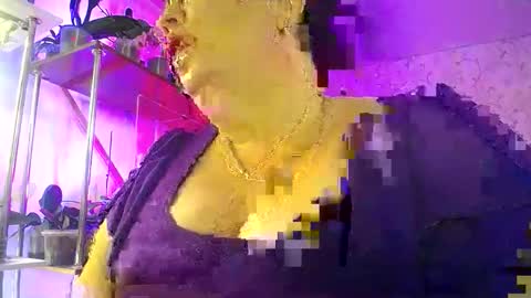 Lady Gloria online show from 05-28-26, 06:10