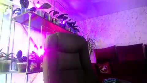 Lady Gloria online show from 06-20-26, 07:55