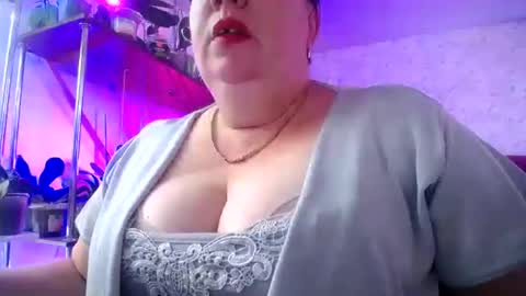 Lady Gloria online show from 07-15-26, 11:26