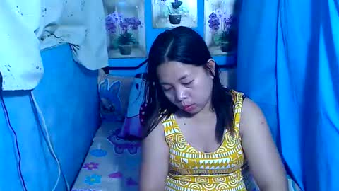 Snapshot of lady_in_bed69 chatting on 07-17-26, 12:06 lady_in_bed69 online show from 07-17-26, 12:06