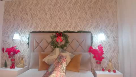 Gaby  online show from 12-13-24, 05:32