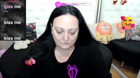 lady lauren online show from 02-15-25, 06:12