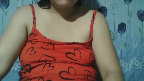 lady_love063 online show from 02-04-25, 05:31