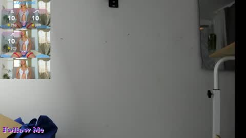 Snapshot of lady_miss___ chatting on 06-25-26, 11:59 lady_miss___ online show from 06-25-26, 11:59