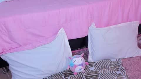 Lady  online show from 03-02-25, 02:08