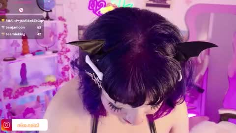 Lady  online show from 02-28-26, 01:50