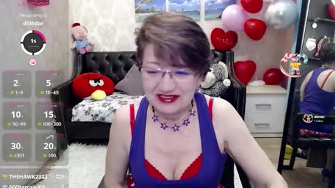 Snapshot of lady_sexy_di chatting on 02-18-26, 04:25 Diana online show from 02-18-26, 04:25