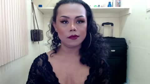 lady_shane26 online show from 07-12-26, 02:46