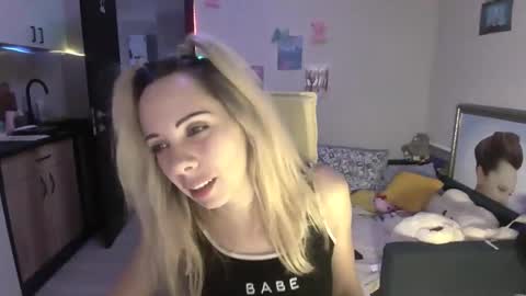 lady_smile69 online show from 10-30-25, 06:41