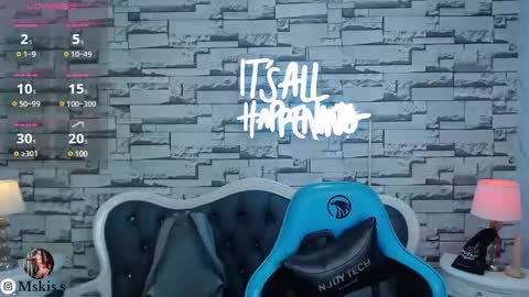 Lady Violet Bridgerton online show from 02-14-25, 09:53