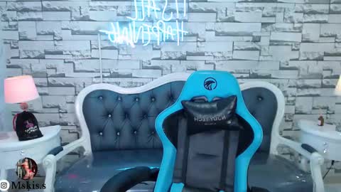 Lady Violet Bridgerton online show from 02-15-25, 09:59