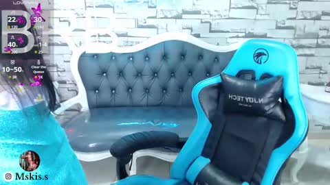 Lady Violet Bridgerton online show from 02-18-25, 10:14