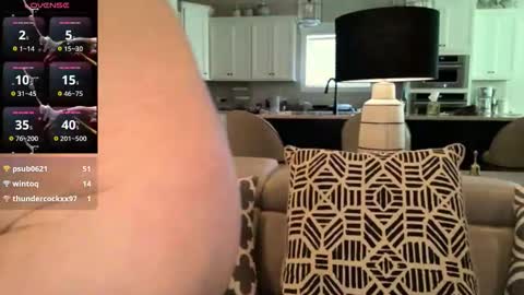 Snapshot of ladybabs chatting on 05-03-26, 12:22 Ladybabs online show from 05-03-26, 12:22