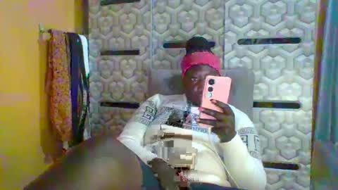 lindah32 online show from 07-07-26, 10:03
