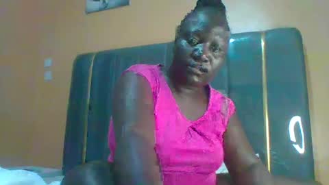 lindah32 online show from 07-21-26, 07:38