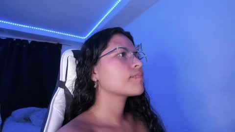  Lady  online show from 01-21-25, 06:11