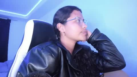  Lady  online show from 03-08-25, 03:28