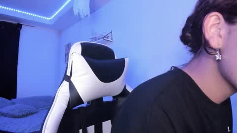  Lady  online show from 10-26-25, 02:28