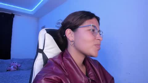  Lady  online show from 01-14-26, 03:12