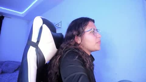  Lady  online show from 02-07-26, 02:15