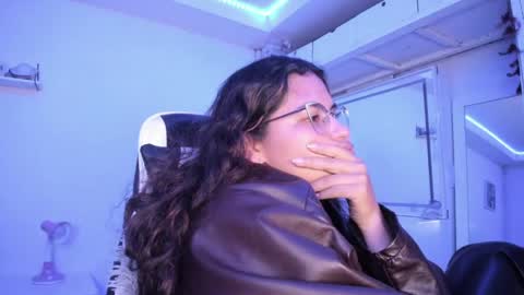  Lady  online show from 06-05-26, 06:52