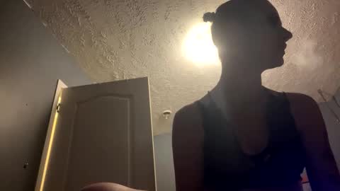 Snapshot of ladybug9097 chatting on 12-22-24, 04:50 RockStar Couple online show from 12-22-24, 04:50