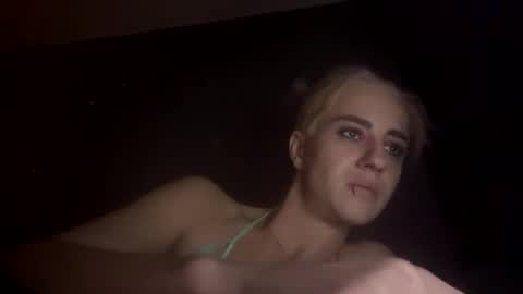 Snapshot of ladybug9097 chatting on 12-25-24, 01:09 RockStar Couple online show from 12-25-24, 01:09