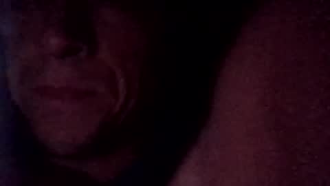 Snapshot of ladybug9097 chatting on 10-26-25, 09:37 RockStar Couple online show from 10-26-25, 09:37