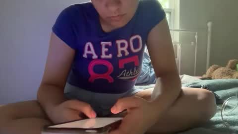 Snapshot of ladybuggg707 chatting on 05-09-26, 11:21 Ladybug online show from 05-09-26, 11:21