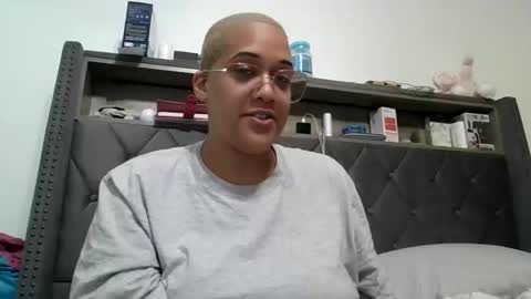 Stephanie online show from 04-24-26, 05:21