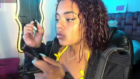 Snapshot of ladydanniela chatting on 01-08-25, 05:16 leidy daniela online show from 01-08-25, 05:16