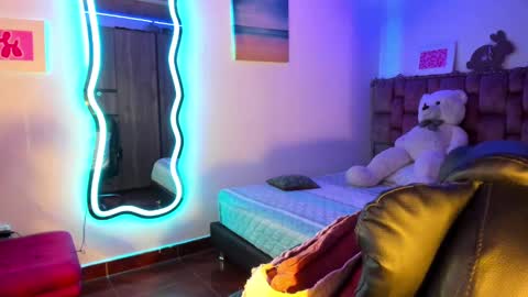 Snapshot of ladydanniela chatting on 02-03-25, 07:07 leidy daniela online show from 02-03-25, 07:07