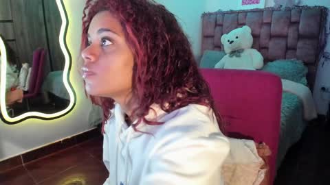 Snapshot of ladydanniela chatting on 02-18-25, 09:32 leidy daniela online show from 02-18-25, 09:32