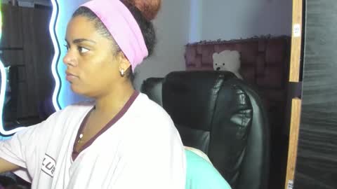 Snapshot of ladydanniela chatting on 02-23-26, 11:57 leidy daniela online show from 02-23-26, 11:57