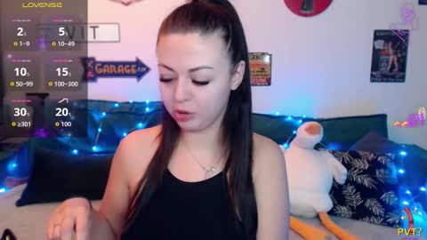 LadyDrummer online show from 12-05-25, 08:38