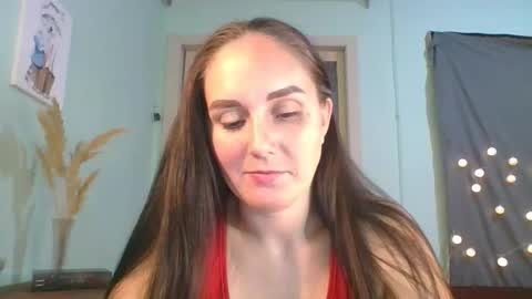 Snapshot of ladygodivaa chatting on 09-29-25, 11:48 ladygodivaa online show from 09-29-25, 11:48