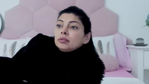 Lia online show from 01-28-25, 04:29