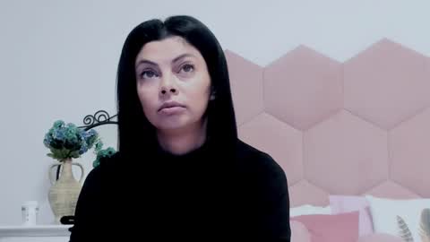 Lia online show from 02-04-25, 05:10