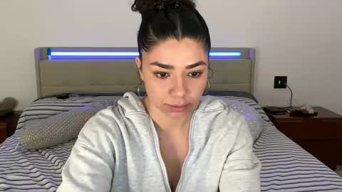 ladymelon13 online show from 03-25-26, 08:31