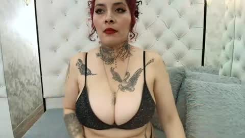 Snapshot of ladymiax chatting on 07-09-26, 03:43 LadyMiaX online show from 07-09-26, 03:43