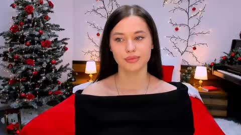 Snapshot of ladyofcandy chatting on 12-29-24, 01:17 Amelia online show from 12-29-24, 01:17