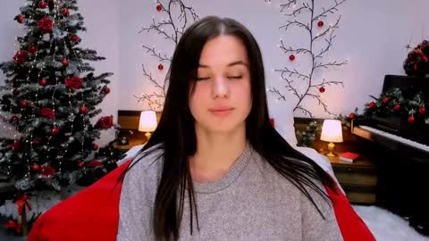 Snapshot of ladyofcandy chatting on 01-18-25, 09:13 Amelia online show from 01-18-25, 09:13