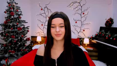 Snapshot of ladyofcandy chatting on 01-24-25, 01:14 Amelia online show from 01-24-25, 01:14
