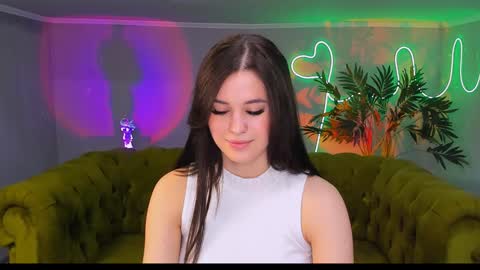 Snapshot of ladyofcandy chatting on 01-28-25, 12:54 Amelia online show from 01-28-25, 12:54
